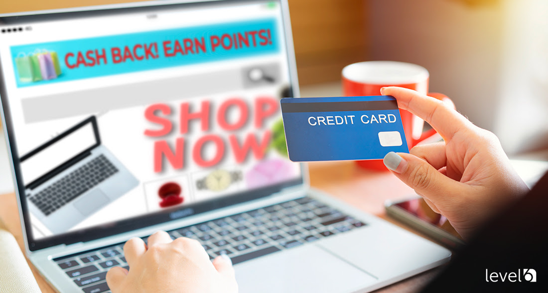 A Hybrid Loyalty Program