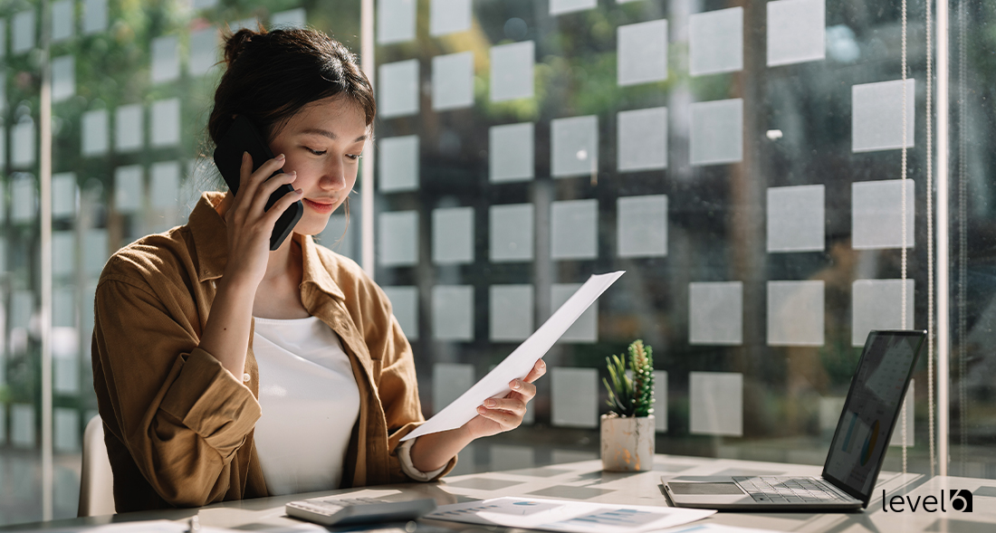 A Prospective Customer Reviewing an Ad